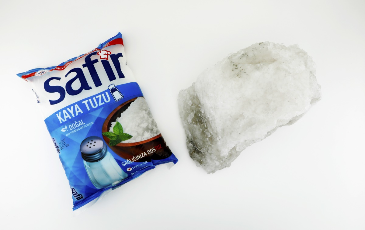 Safir Rock Salt Package Design